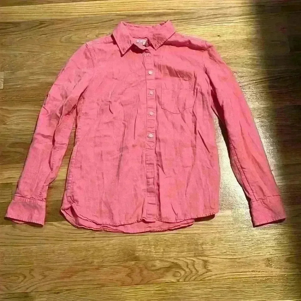 Gap 100% cotton pink button down Oxford shirt